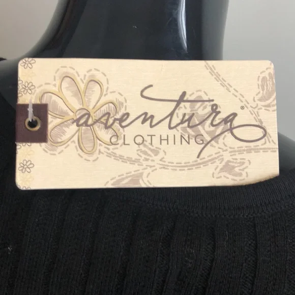 NEW Aventura Organic Black Lightweight Top, Size Large - Picture 11 of 14